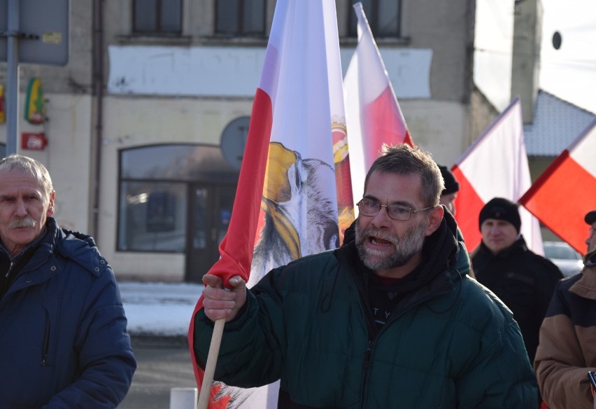 Piotr Rybak zorganizował marsz narodowców w 74. rocznicę...