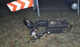 Kosobudy: Motorowerzysta uderzył w tablicę drogową. Trafił do szpitala