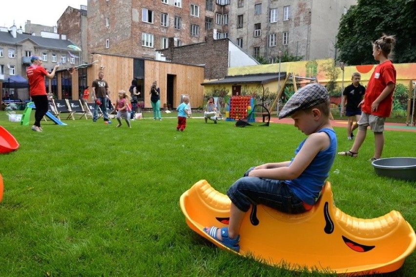 Warszawska Strefa Rodziny. Miejsce na dobrą zabawę!


Plac...