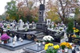 Wszystkich Świętych - cmentarze na zdjeciach Romana Urbaniaka i Jacka Piotrowskiego