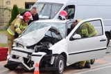 Pilne wypadek! Zderzenie czołowe na DW 379 w Wałbrzychu. Są poszkodowani i utrudnienia [ZDJĘCIA]