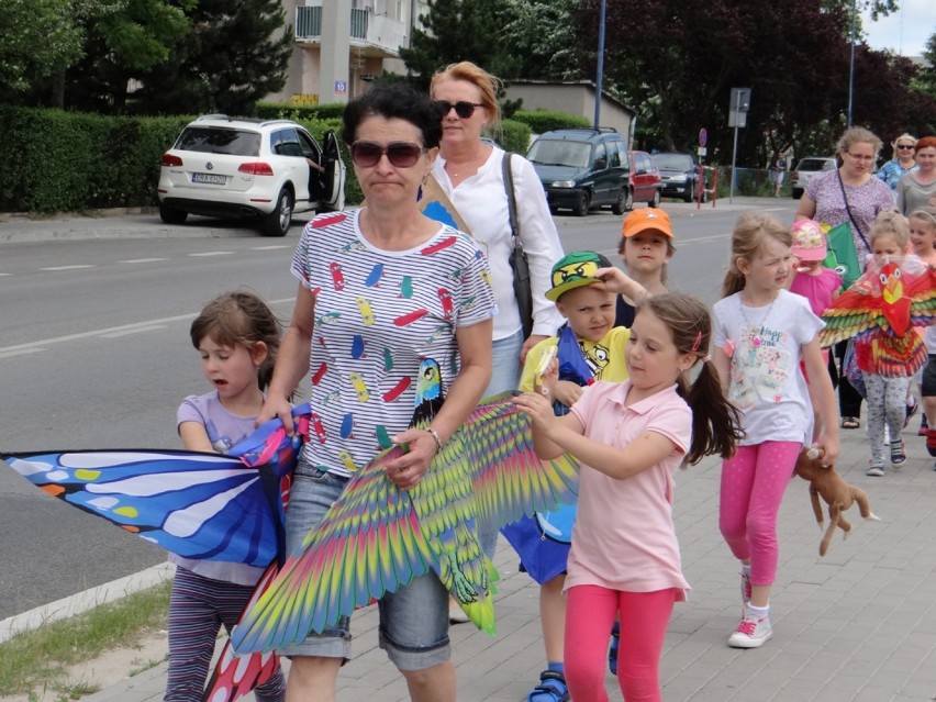 Radomsko: Dzieci z Przedszkola nr 2 puszczały latawce