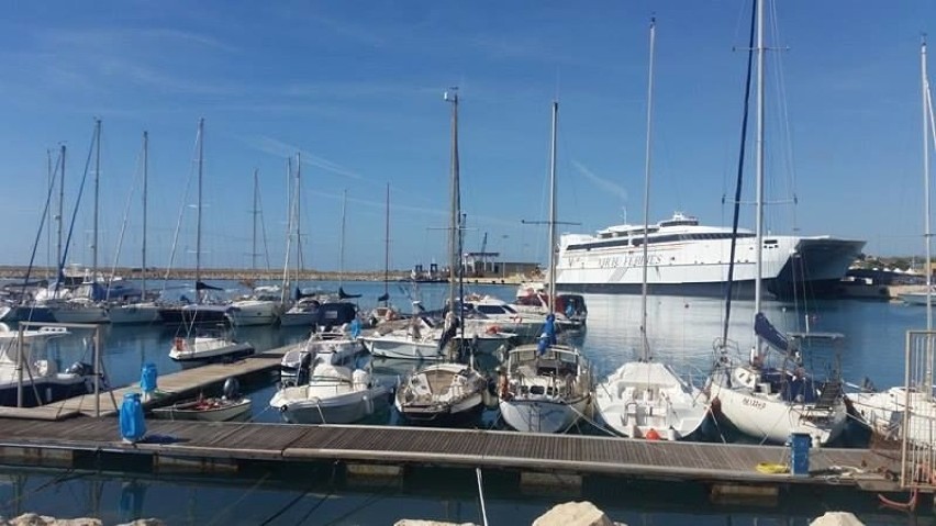 Sycylia: port Pozzallo