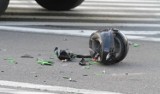Nowa Wieś: Wypadek motocyklisty. Jadąc osobówka nie ustąpiła pierwszeństwa, 25-latek w szpitalu