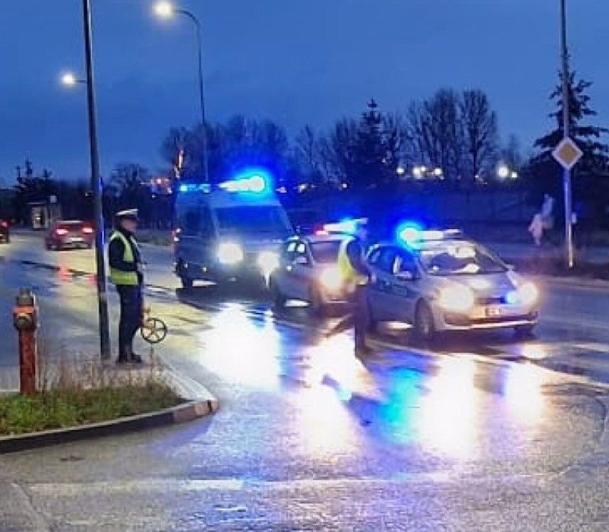Gdynia. Wypadek na przejściu dla pieszych. 13.01.2023 r.
