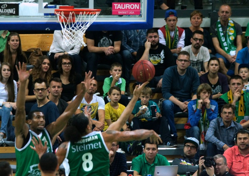 Stelmet Zielona Góra - CEZ Basketball Nymburg 92 :70