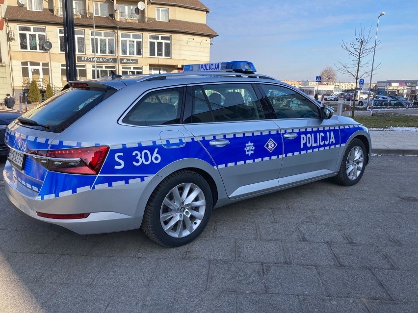 Nowy, ekologiczny radiowóz dostali w czwartek policjanci z...