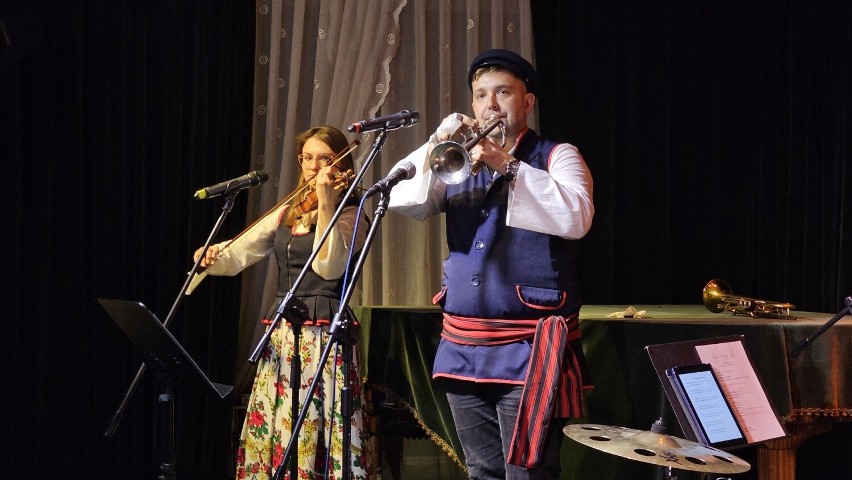 Koncert na ludową nutę w Pałacyku Zielińskiego w Kielcach. Zobacz zdjęcia