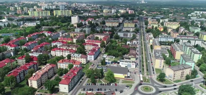 Dąbrowa Górnicza jest największym powierzchniowo miastem...