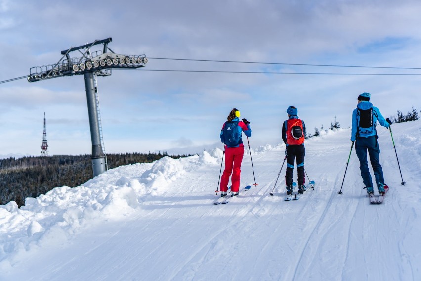 Ruszają największe ośrodki narciarskie w Beskidach. Tylko na 10 dni... Spieszcie na narty do COS w Szczyrku i Szczyrk Mountain Resort!