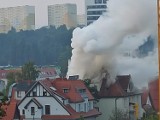 Pożar w centrum Bydgoszczy - ogromny dym. Akcja gaśnicza trwa [zdjęcia]