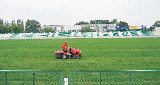 Ratusz zarezerwował w budżecie 300 tys. zł na zadaszenie widocznej na zdjęciu trybuny