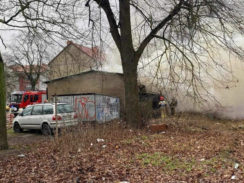 Do pożaru doszło przy ulicy Gorzowskiej w Kostrzynie nad...