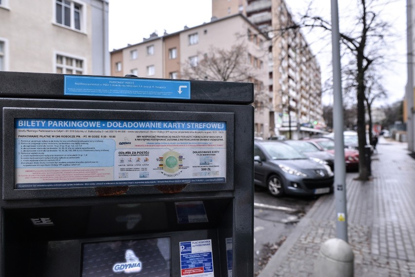 W Gdyni kierowcy są wprowadzani w błąd przy oznakowaniu