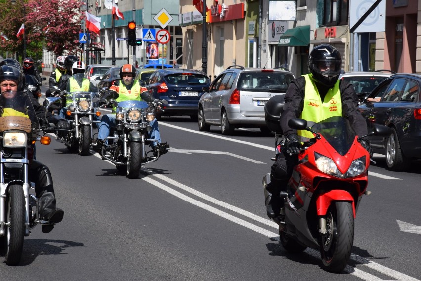 Wielka parada motocykli w Nowej Soli. Zobaczcie, jak było  [ZDJĘCIA]