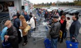 Lidl Poznań - Otwarcie nowego sklepu przy ul. Starołęckiej. Przyszły tłumy! [ZDJĘCIA]