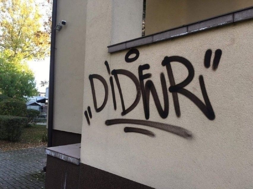 Grasujący po Kielcach grafficiarz "Dider" stanął przed sądem. Grozi mu więzienie. Zobacz film i zdjęcia