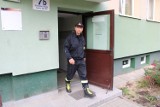 W Głogowie trwa akcja „Schron". Strażacy sprawdzają piwnice i podziemia. ZDJĘCIA
