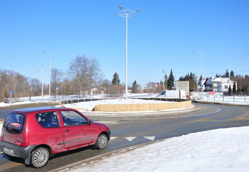 Nowa ulica i dwa nowe ronda w Krośnie. Jakie nazwy będą nosić? Są już propozycje [ZDJĘCIA]