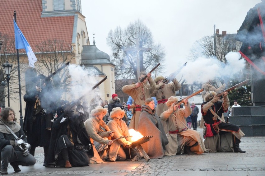 Uczcili 369. rocznicę uzyskania praw miejskich przez Wejherowo [ZDJĘCIA]