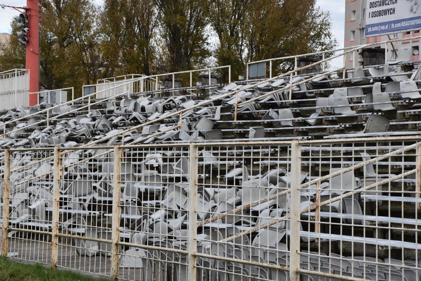 Teren ogrodzony, prace rozpoczęte. Na obiektach bydgoskiej...