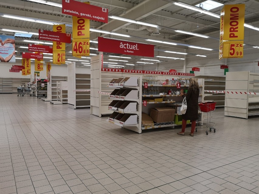 Auchan w Grudziądzu powoli pustoszeje. Ostatnie tygodnie działania hipermarketu [promocje, przeceny]