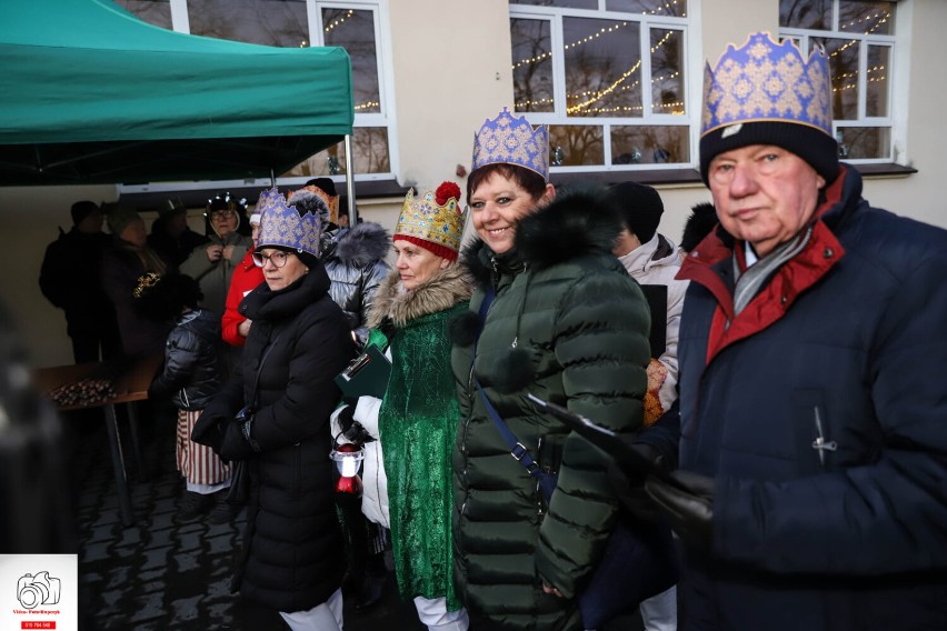 Orszak Trzech Króli zawitał do Kuklinowa [ZDJĘCIA]