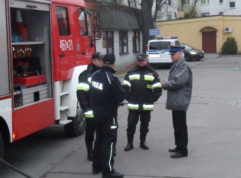 Kwidzyn: Służby ratownicze wzięły udział w próbnej ewakuacji szpitala