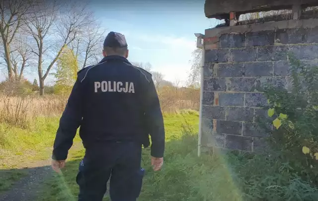 Policja kontroluje pustostany