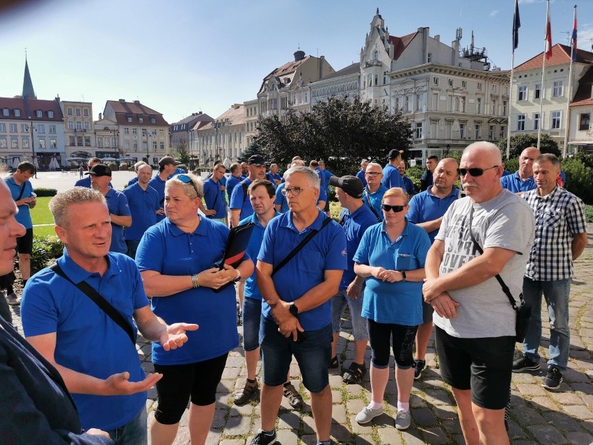 Pracownicy utrzymują, że nie odpuszczą, dopóki nie zostanie...