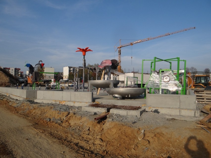 Trwa budowa nowego basenu w Radomsku. Jak postępują prace?