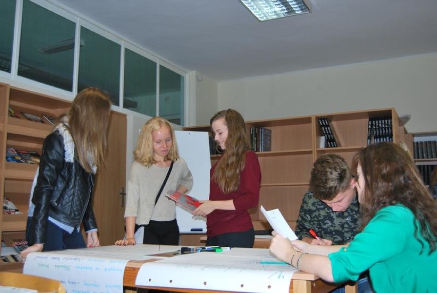 Ponadgimnazjalna szkoła w Oświęcimiu w ogólnopolskim projekcie Fundacji Schumana