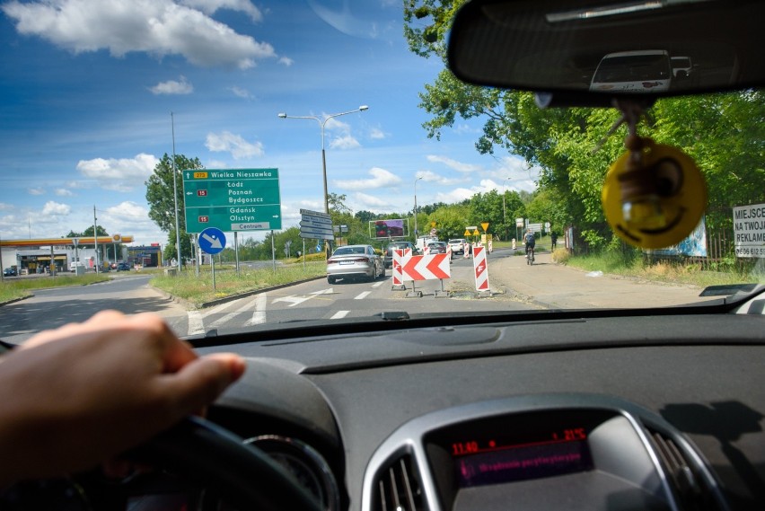 Trwa remont mostu drogowego w Toruniu. Kierowcy, którzy chcą...