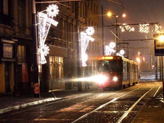 Świąteczna iluminacja Katowic: ulica św. Jana