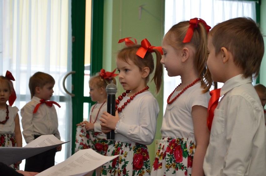 Dzień Babci w przedszkolu w Zawierciu [FOTO]