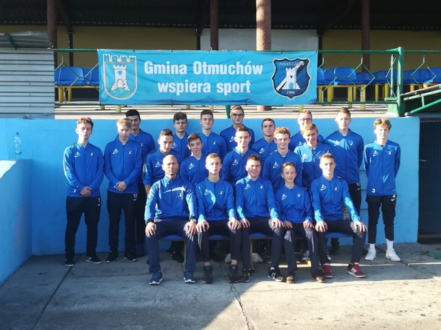 Juniorska drużyna Czarnych Otmuchów składa się wyłącznie z okolicznych piłkarzy.