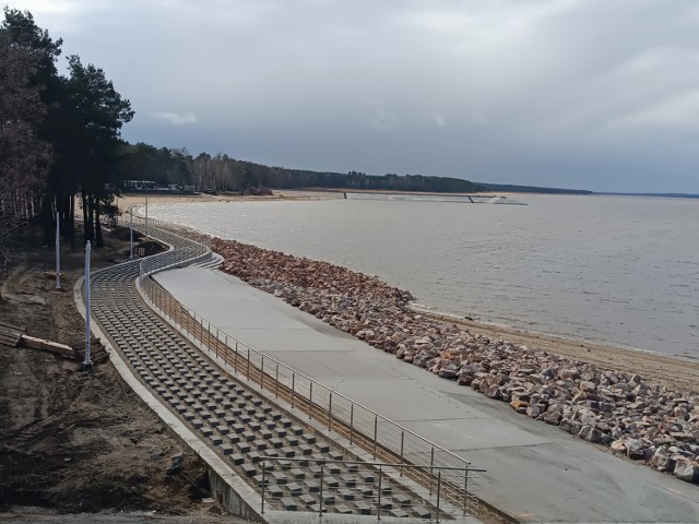 Rewitalizacja plaż nad Zalewem Sulejowskim w Smardzewicach