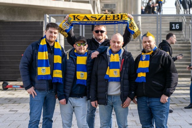 Kibice na meczu Arka Gdynia - Stal Rzeszów na stadionie miejskim w Gdyni przy ul. Olimpijskiej (25.02.2024)