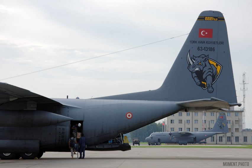 Malbork. Piloci z Turcji zakończyli natowską misję w Polsce. Opuścili 22 Bazę Lotnictwa Taktycznego 