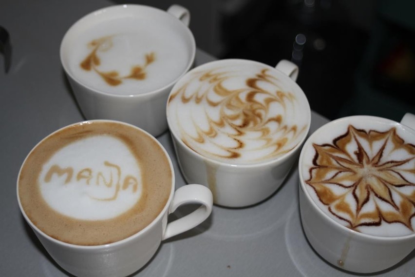 Manja Cafe Art