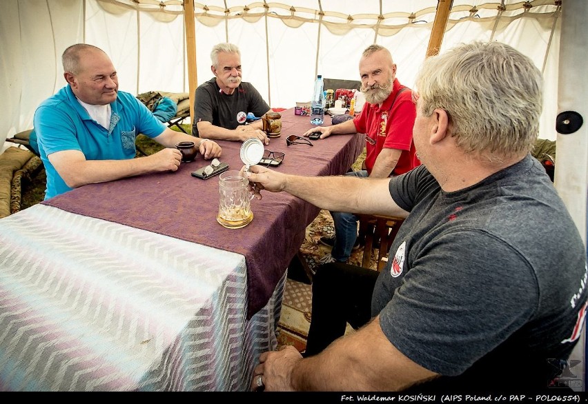 Zobacz jeszcze więcej zdjęć z piątkowej Vivat Vasy!