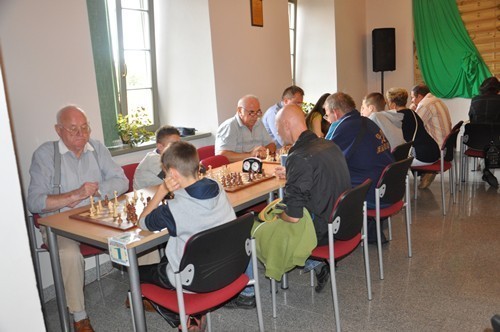 Wakacyjny turniej szachowy w Strzegomiu