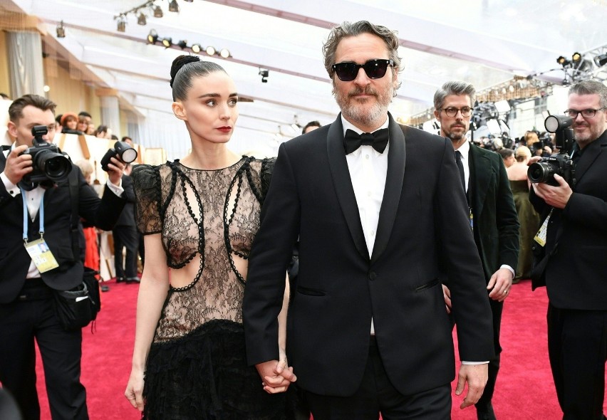 Joaquin Phoenix i Rooney Mara