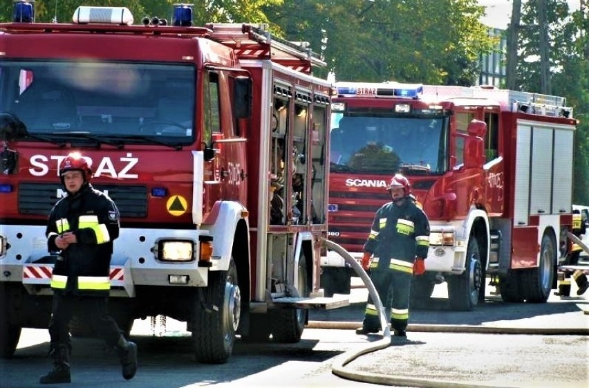 Strażacy i druhowie muszą dysponować odpowiednim sprzętem w...