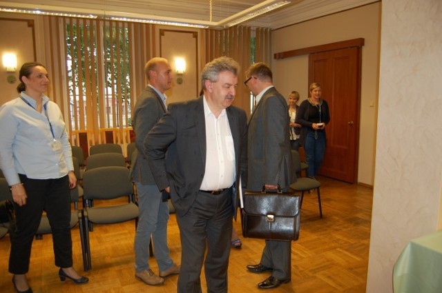 Spotkanie z senatorami Leszkiem Czarnobajem o Kazimierzem Kleiną w sprawie dróg w powiecie nowodworskim