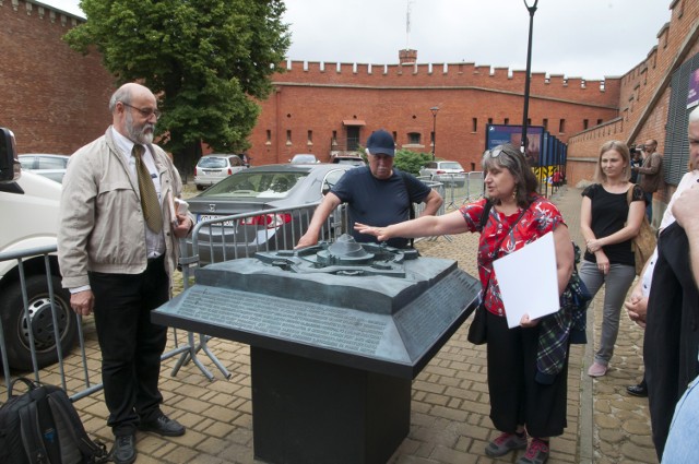 Wizyta przedstawicieli Związku Gmin Fortecznych Twierdzy Przemyśl w Twierdzy Kraków. Chodziło nie tylko o poznanie funkcjonowania krakowskiej twierdzy, jako produktu turystycznego, ale również zacieśnienie współpracy.