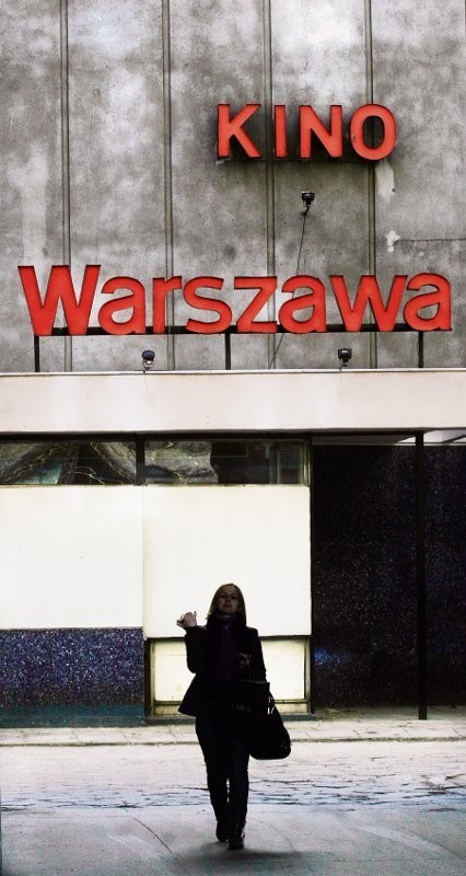 Budynek kina Warszawa nie robi dziś najlepszego wrażenia. Za dwa lata ma być już zupełnie inaczej