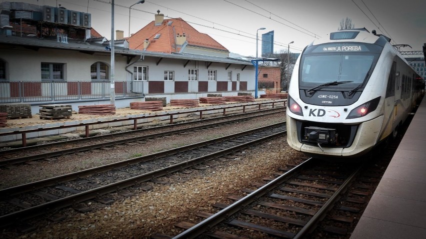 Urząd marszałkowski przejął blisko 100 km linii kolejowych. Pojedziemy nimi do uzdrowisk!