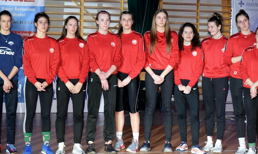 W finale Mistrzostw Polski Juniorek w Piłce Siatkowej, który odbył się w Kętrzynie, drużyna SPS Volley wywalczyła srebrny medal!