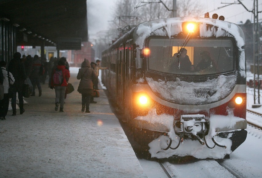 Linia kolejowa D5 - Legnica - Świdnica - Dzierżoniów...